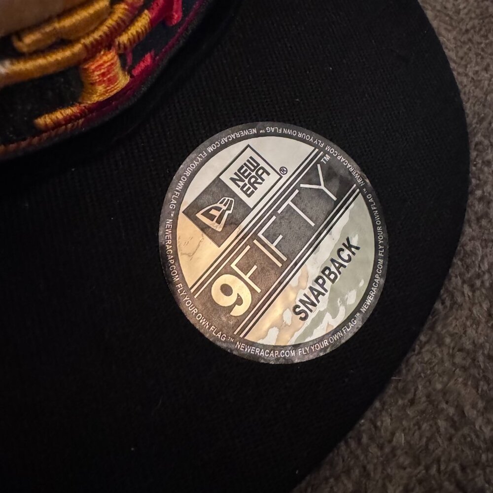 New Era San Francisco 49ers 9FIFTY Snapback Black Dim Style Logo Hat - Picture 4 of 8